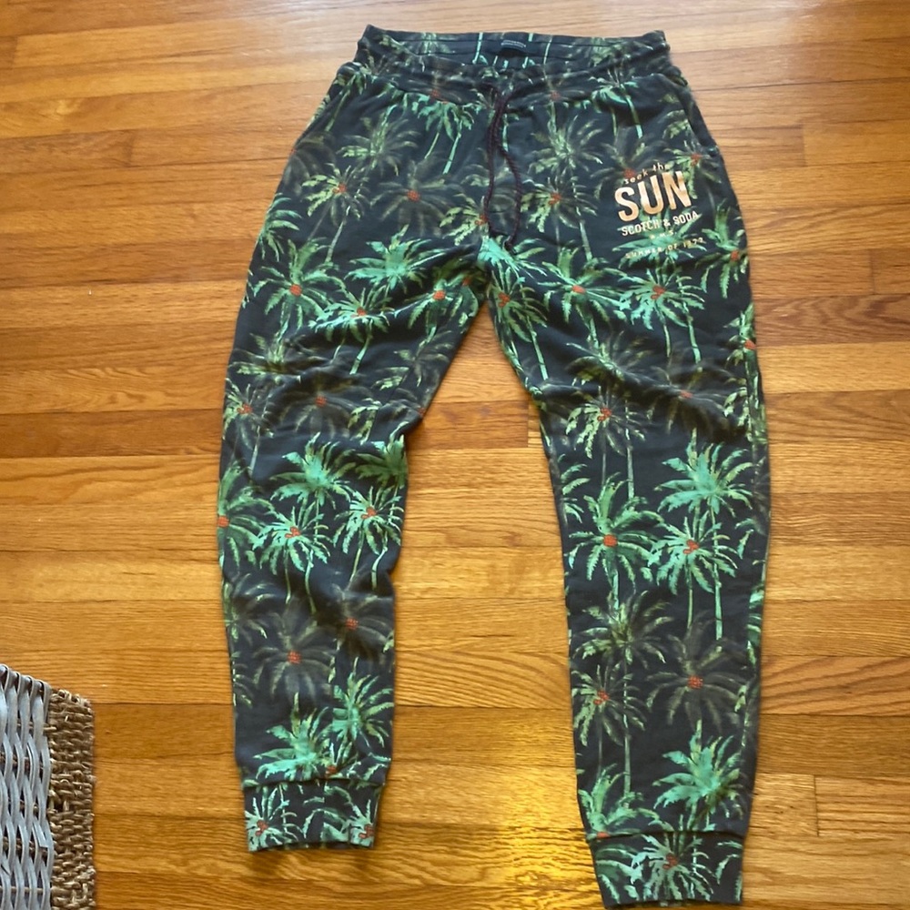 Scotch & soda island print sweat pants